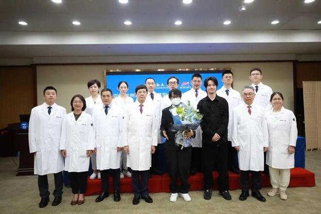 知名歌手在浙江接受心肝移植手術今天出院！本人發(fā)長文：感謝祖國感謝杭州(圖2)